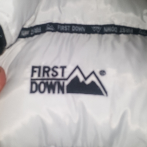 First Down Jacket - Picture 2 of 4